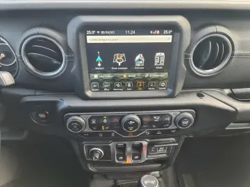 Jeep Wrangler MY21 Sahara