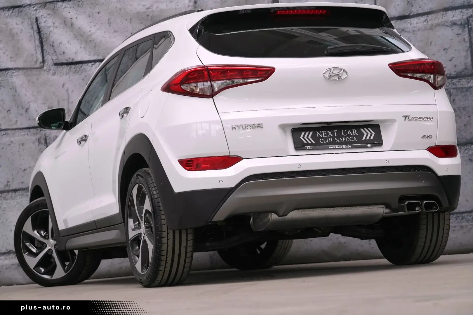 Hyundai Tucson 2.0 CRDI 4WD 6AT Premium