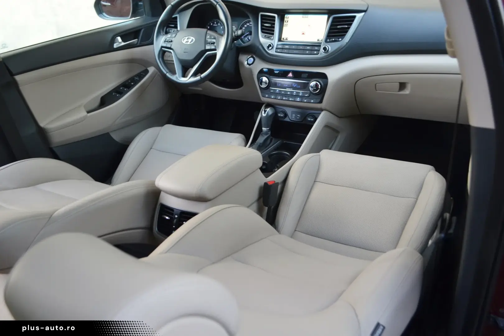 Hyundai Tucson 2.0 CRDI 4WD 6AT Premium