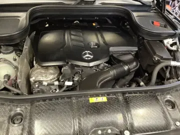 MERCEDES-BENZ GLE 350 de 4M PANO MBEAM DISTRONIC BUR&hellip;