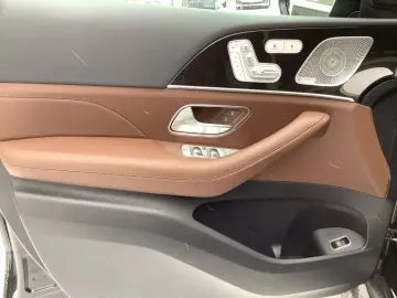 MERCEDES-BENZ GLE 350 de 4M PANO MBEAM DISTRONIC BUR&hellip;