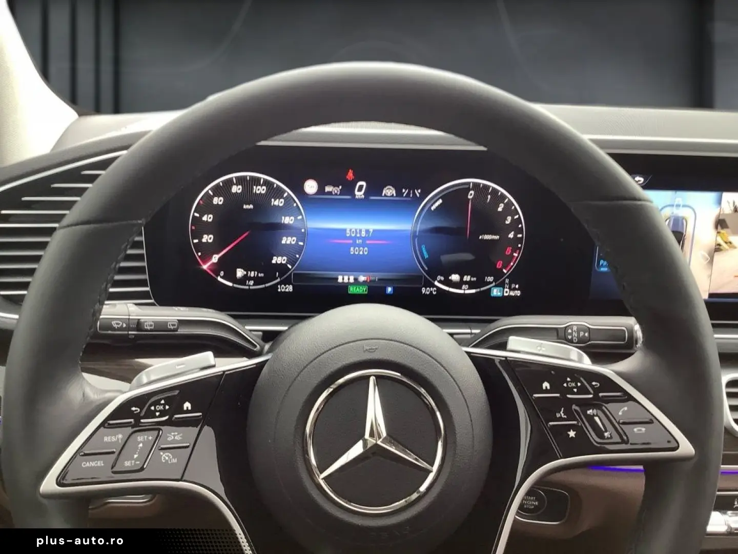 MERCEDES-BENZ GLE 350 de 4M PANO MBEAM DISTRONIC BUR&hellip;