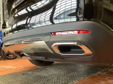 MERCEDES-BENZ GLE 350 de 4M PANO MBEAM DISTRONIC BUR&hellip;