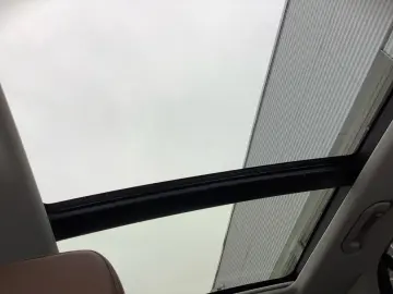 MERCEDES-BENZ GLE 350 de 4M PANO MBEAM DISTRONIC BUR&hellip;