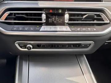 BMW X5 xDrive45e SPORT HUD GESTIK LED 360 LEDER