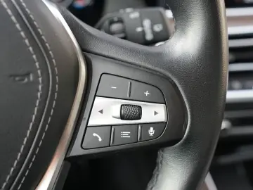 BMW X5 xDrive30d xLine LEDER SOFT 360GRAD LED NAV