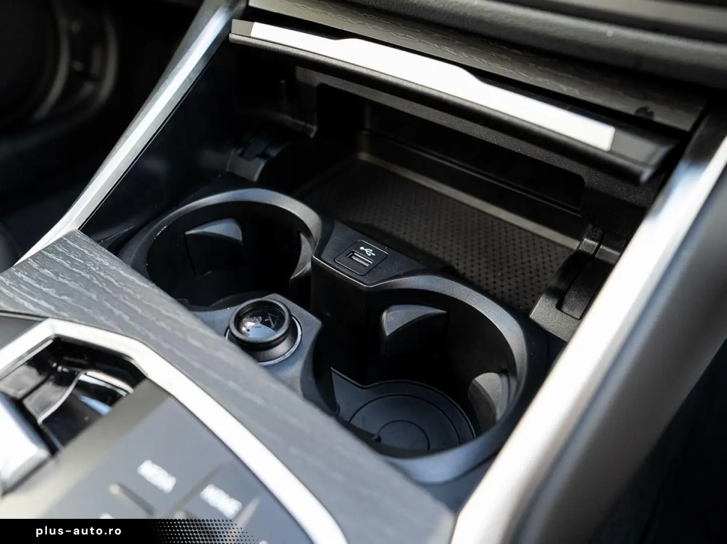 BMW 320i xDrive Limousine M Sport ACC GSD LRH SGlas