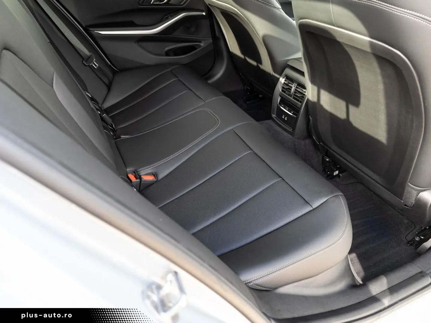 BMW 320i xDrive Limousine M Sport ACC GSD LRH SGlas