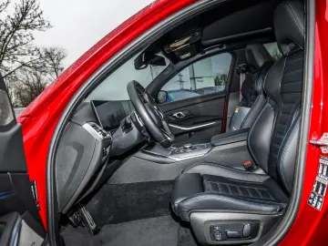 BMW 330d xDrive MSportPro Glasd. DA PA  Memorys.H K