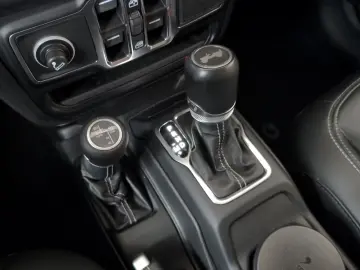 Jeep Wrangler 2.0 T-GDI 4WD Sahara