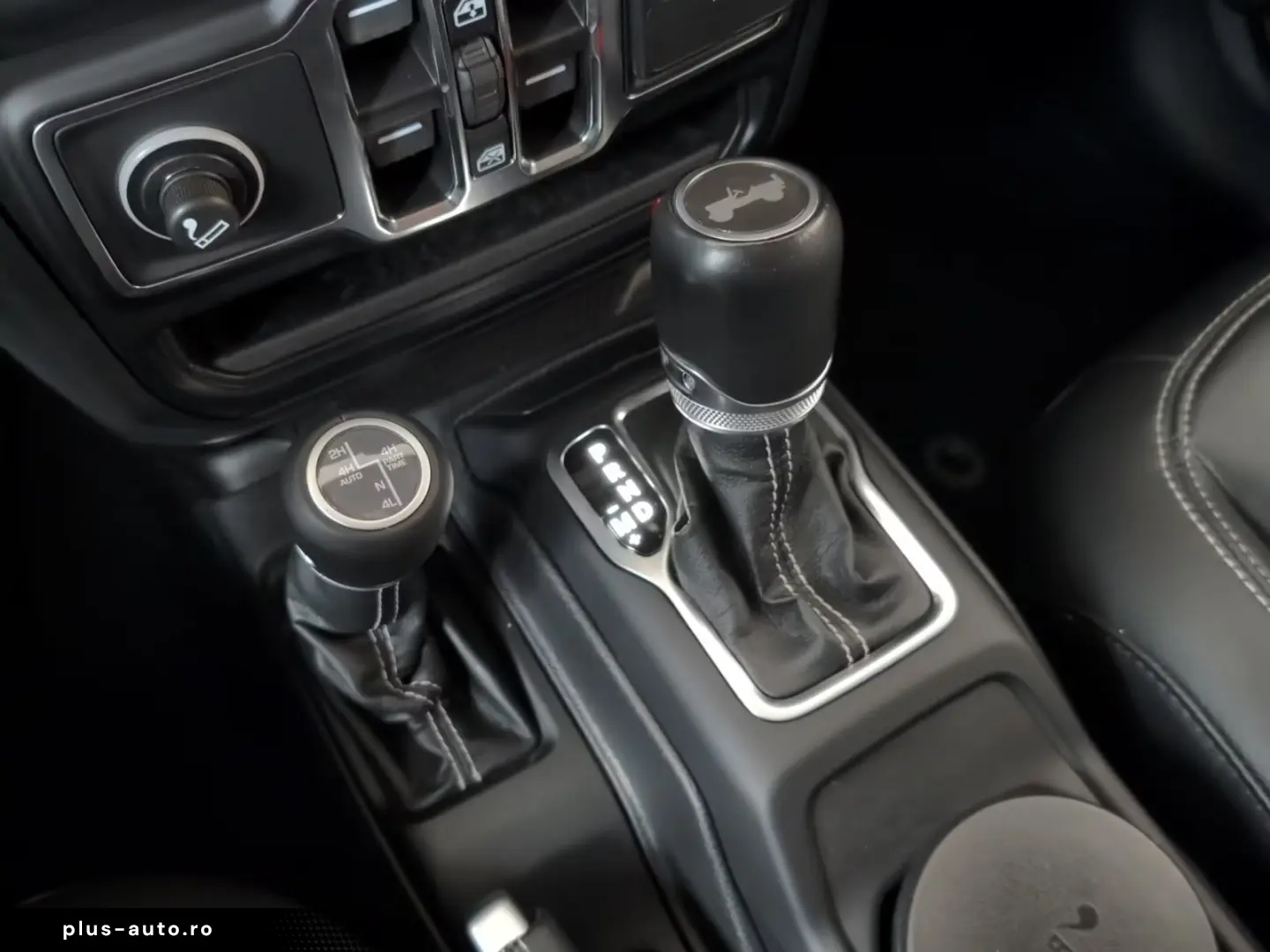 Jeep Wrangler 2.0 T-GDI 4WD Sahara