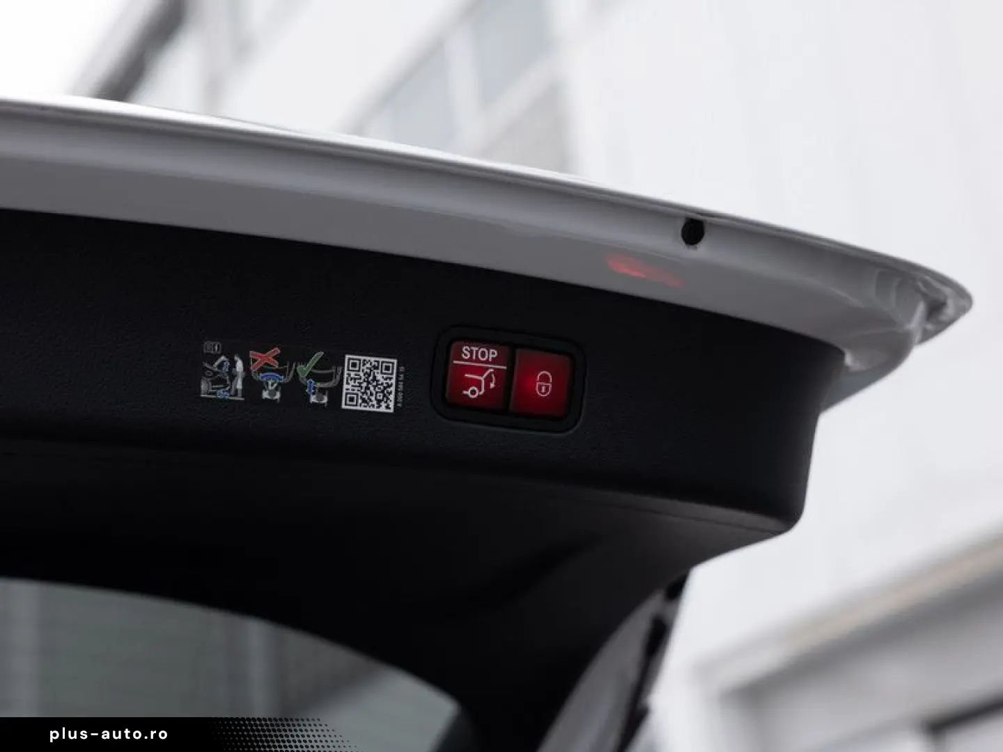 MERCEDES-BENZ GLC 300 4M AMG-Sport Pano AHK HUD Dist&hellip;