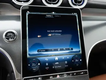 MERCEDES-BENZ GLC 300 4M AMG-Sport Pano AHK HUD Dist&hellip;