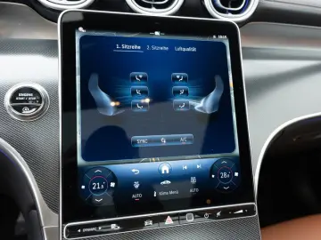 MERCEDES-BENZ GLC 300 4M AMG-Sport Pano AHK HUD Dist&hellip;