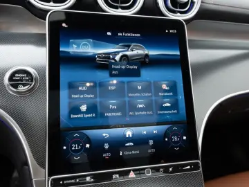 MERCEDES-BENZ GLC 300 4M AMG-Sport Pano AHK HUD Dist&hellip;