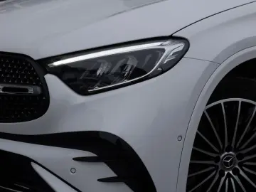 MERCEDES-BENZ GLC 300 4M AMG-Sport Pano AHK HUD Dist&hellip;