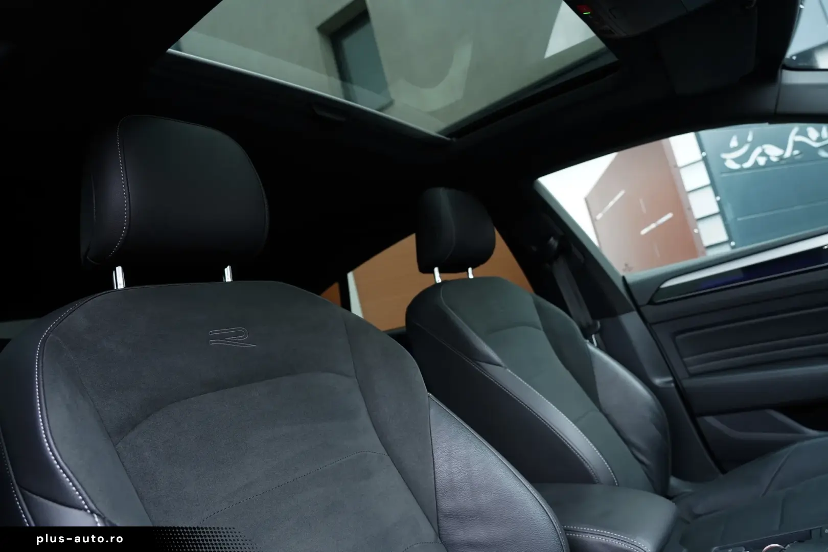 Volkswagen ARTEON 1.4 eHybrid OPF DSG R-Line