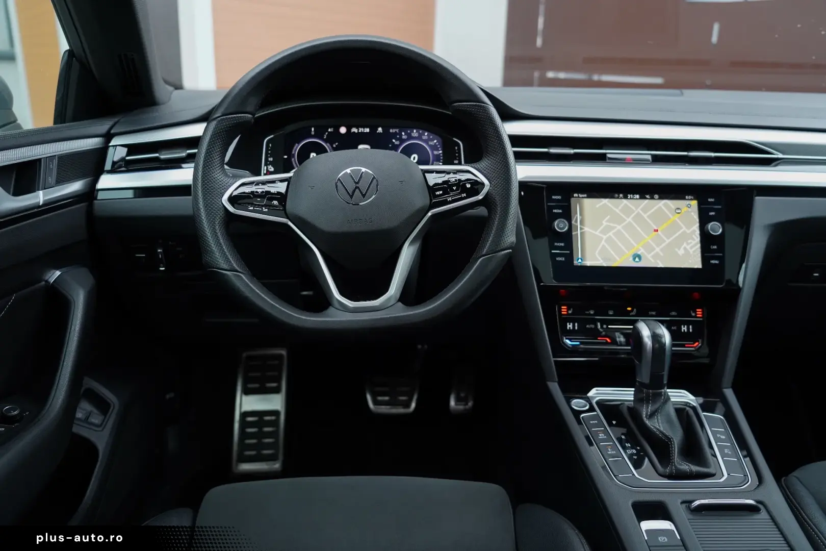 Volkswagen ARTEON 1.4 eHybrid OPF DSG R-Line