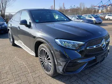 MERCEDES-BENZ GLC Coupe 300d 4M AMG Line LED PANO 360  AHK