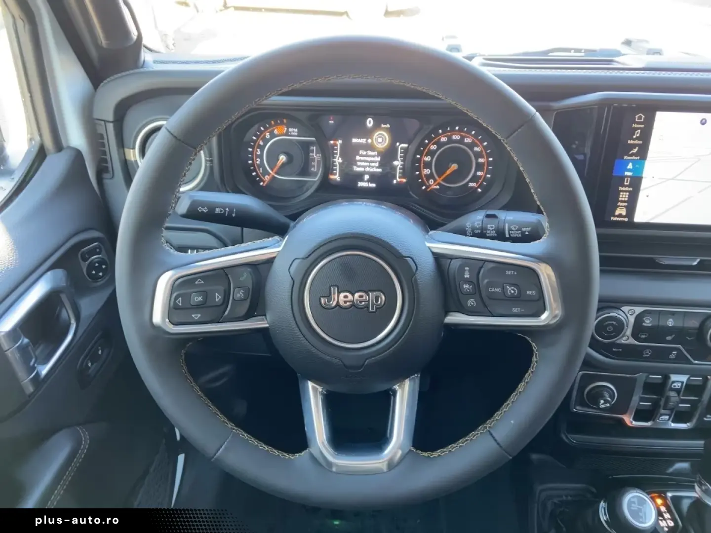 Jeep Wrangler Sahara