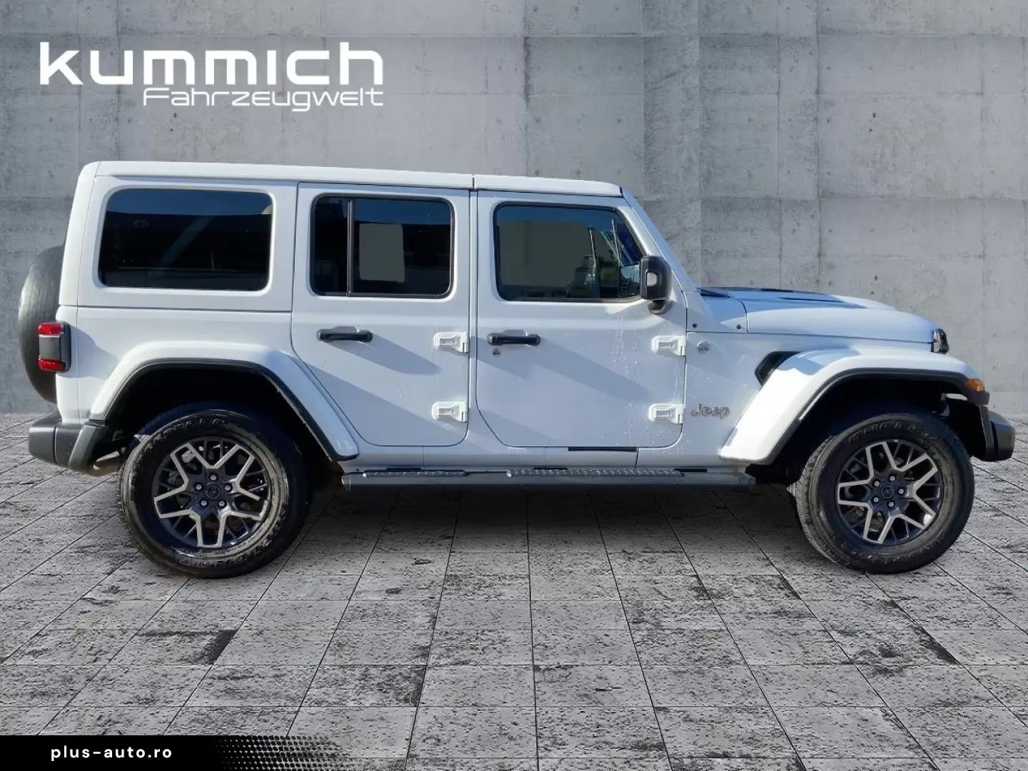 Jeep Wrangler Sahara