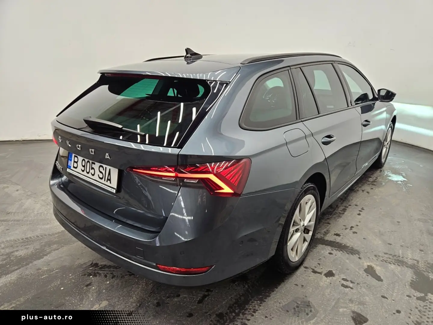 SKODA OCTAVIA COMBI STYLE 2.0 TDI DSG