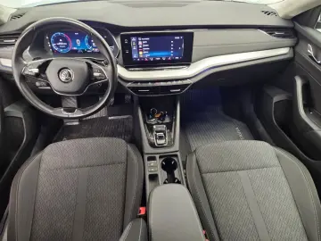 SKODA OCTAVIA COMBI STYLE 2.0 TDI DSG