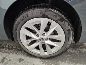 SKODA OCTAVIA COMBI STYLE 2.0 TDI DSG