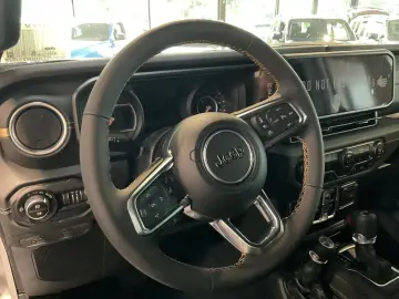 Jeep Wrangler Unlimited Sahara