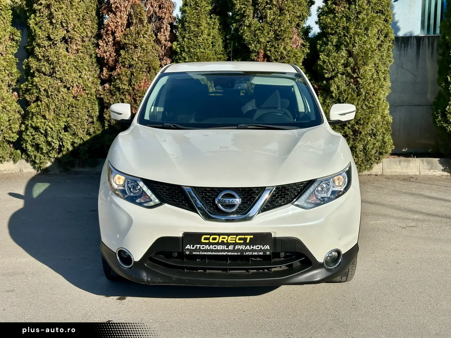 Nissan Qashqai 2015 183.000KM Lane Assist Garantie Rate