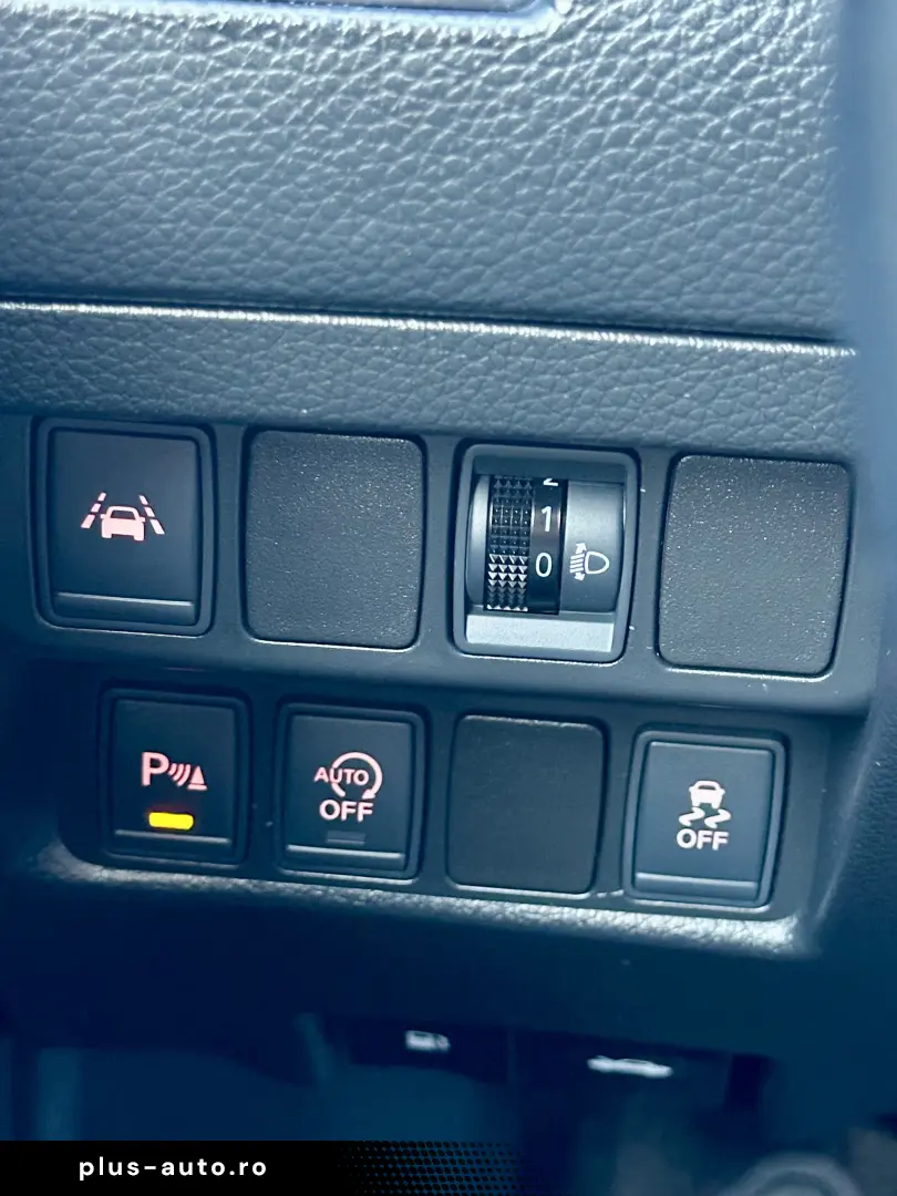 Nissan Qashqai 2015 183.000KM Lane Assist Garantie Rate