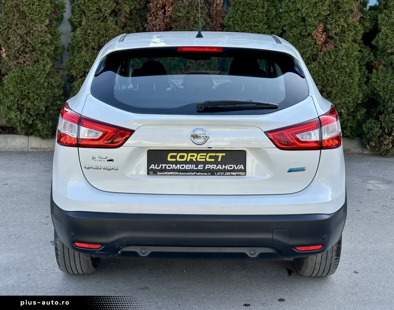 Nissan Qashqai 2015 183.000KM Lane Assist Garantie Rate