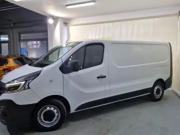 RENAULT TRAFIC 2.0 Blue dCi 145CP L2 Expression