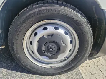 RENAULT TRAFIC 2.0 Blue dCi 145CP L2 Expression