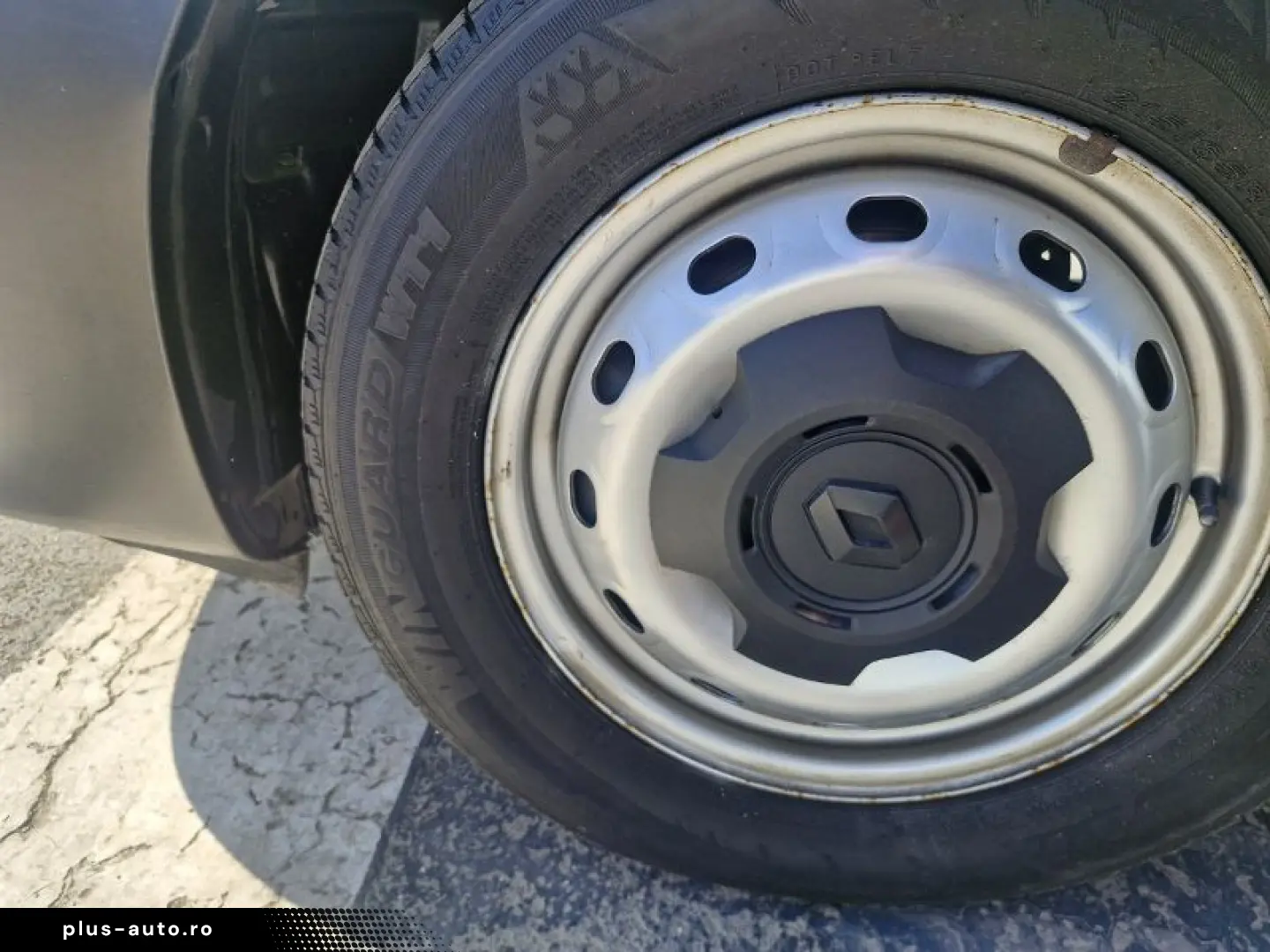 RENAULT TRAFIC 2.0 Blue dCi 145CP L2 Expression