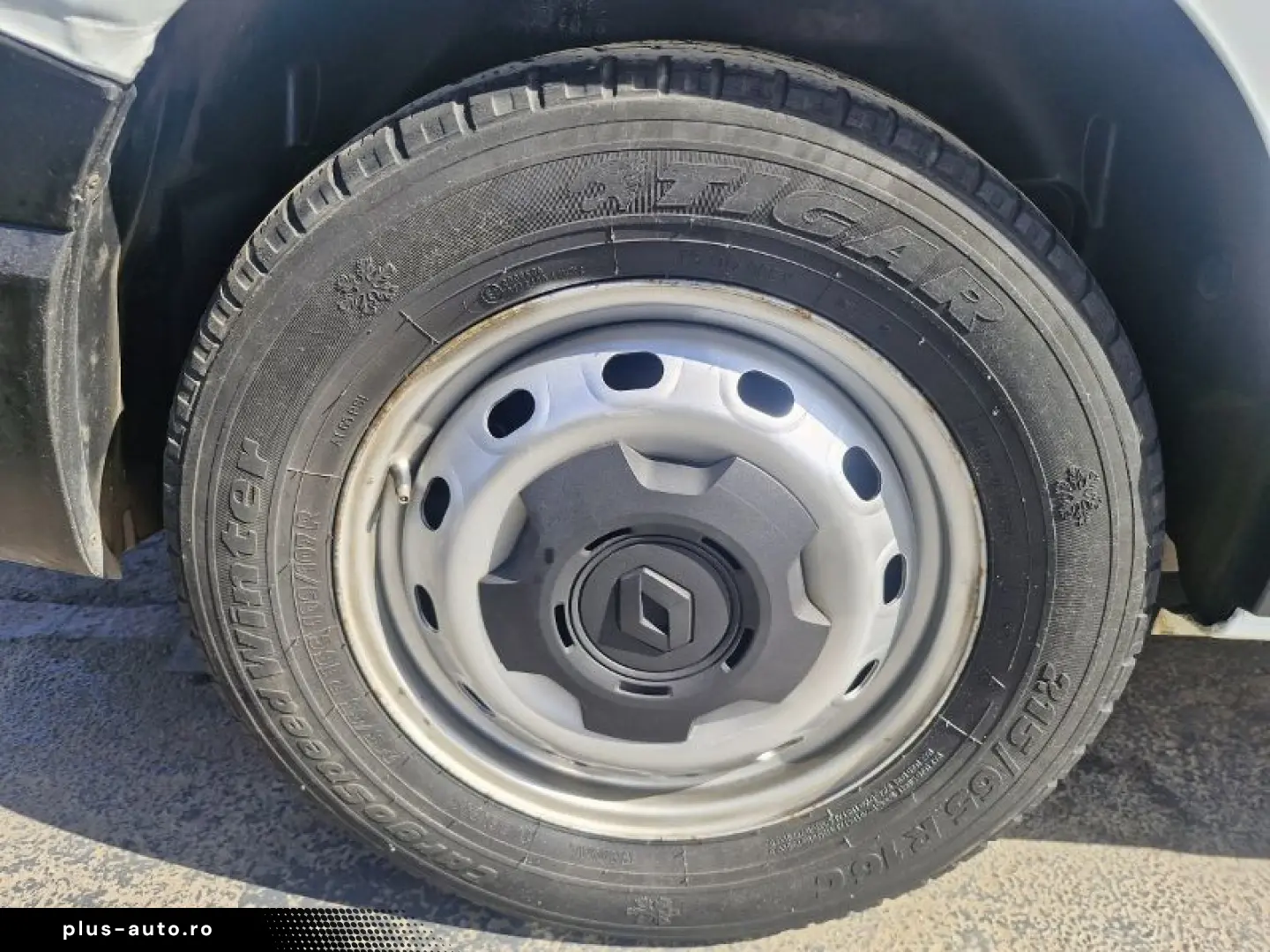 RENAULT TRAFIC 2.0 Blue dCi 145CP L2 Expression