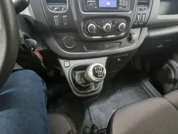 RENAULT TRAFIC 2.0 Blue dCi 145CP L2 Expression