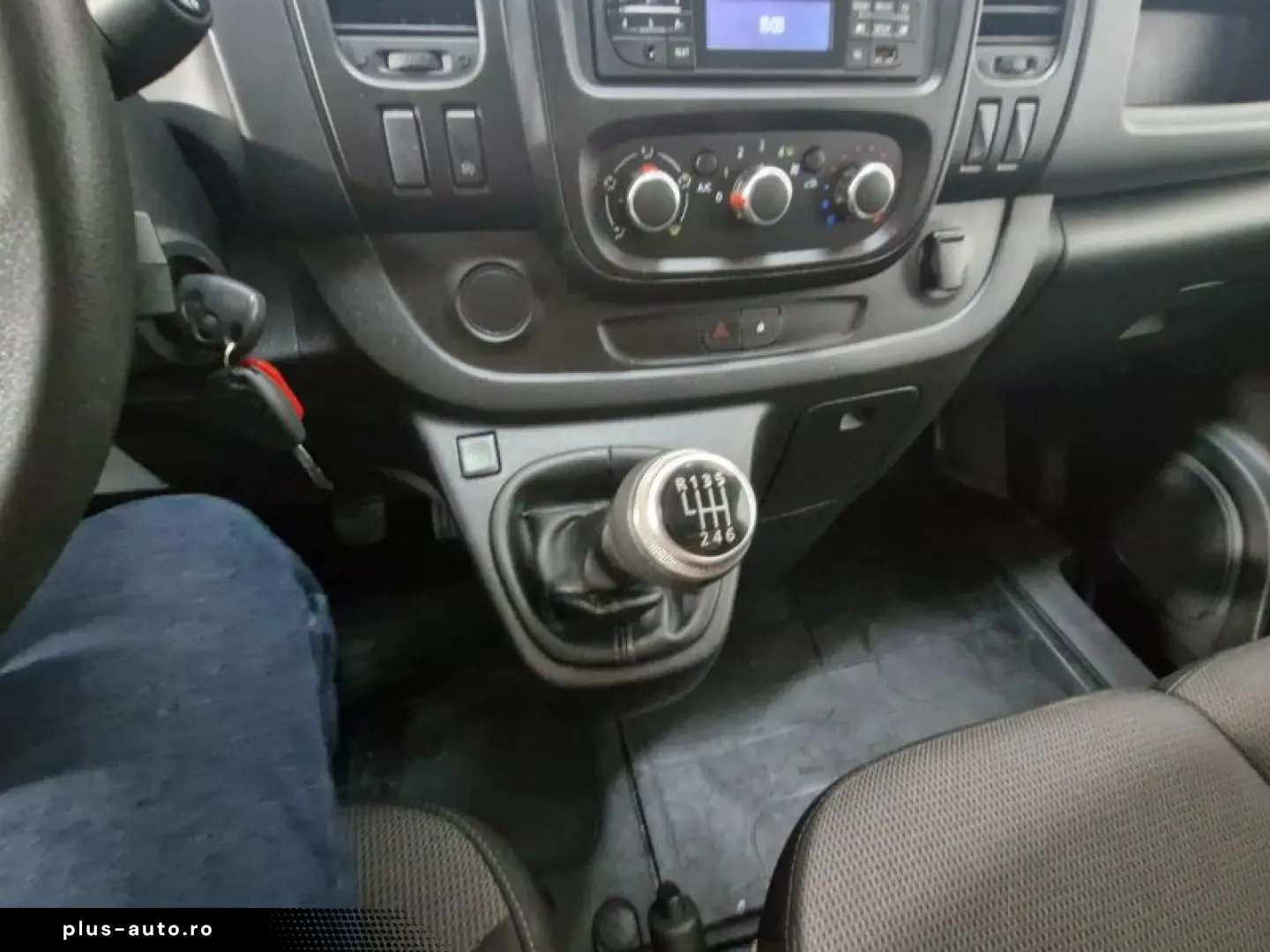 RENAULT TRAFIC 2.0 Blue dCi 145CP L2 Expression