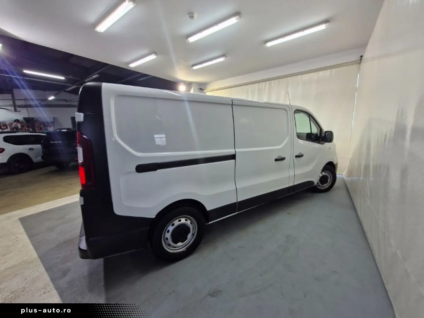 RENAULT TRAFIC 2.0 Blue dCi 145CP L2 Expression