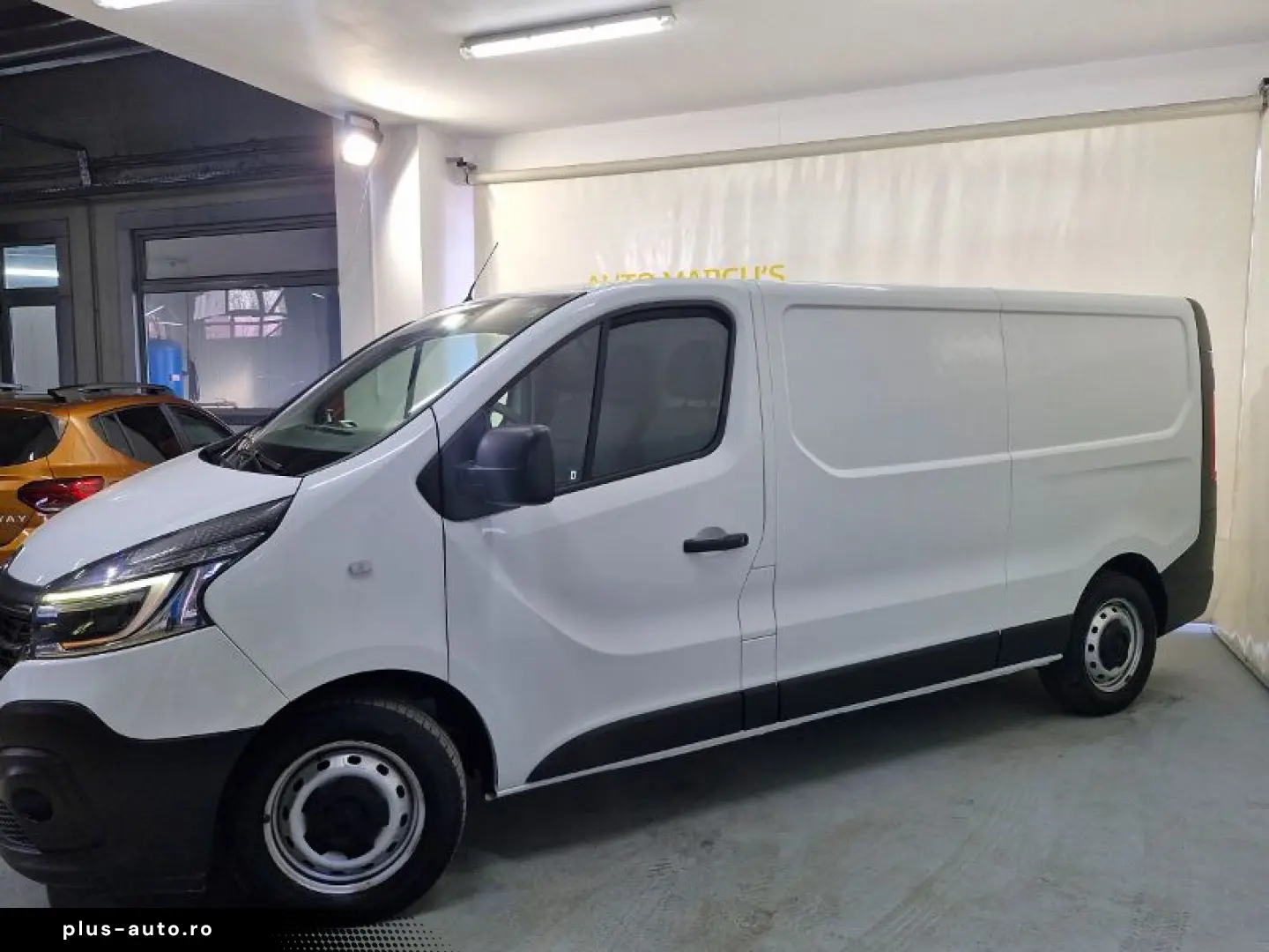 RENAULT TRAFIC 2.0 Blue dCi 145CP L2 Expression