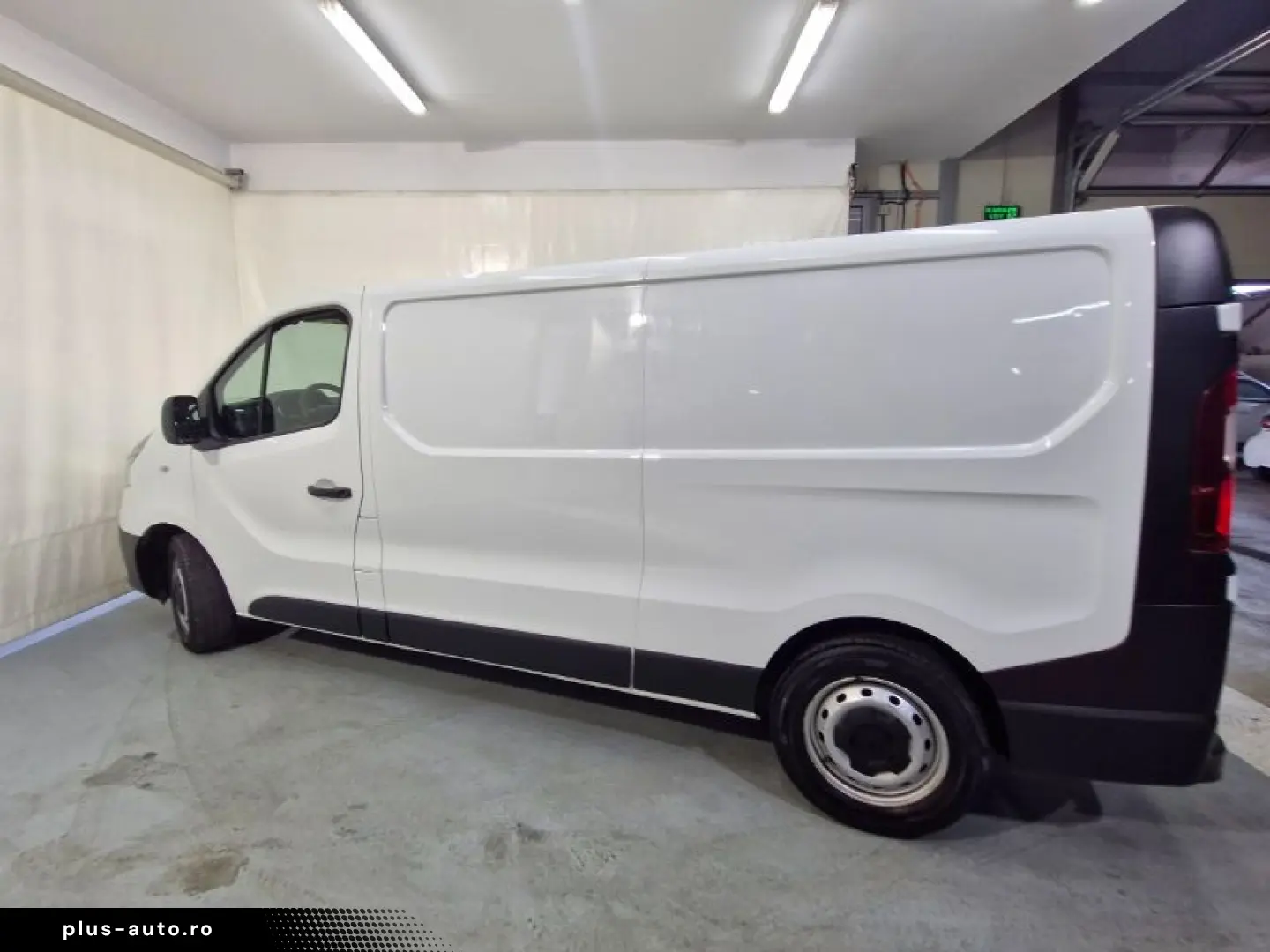 RENAULT TRAFIC 2.0 Blue dCi 145CP L2 Expression
