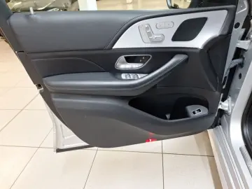 MERCEDES-BENZ GLE 350 de 4M AMG