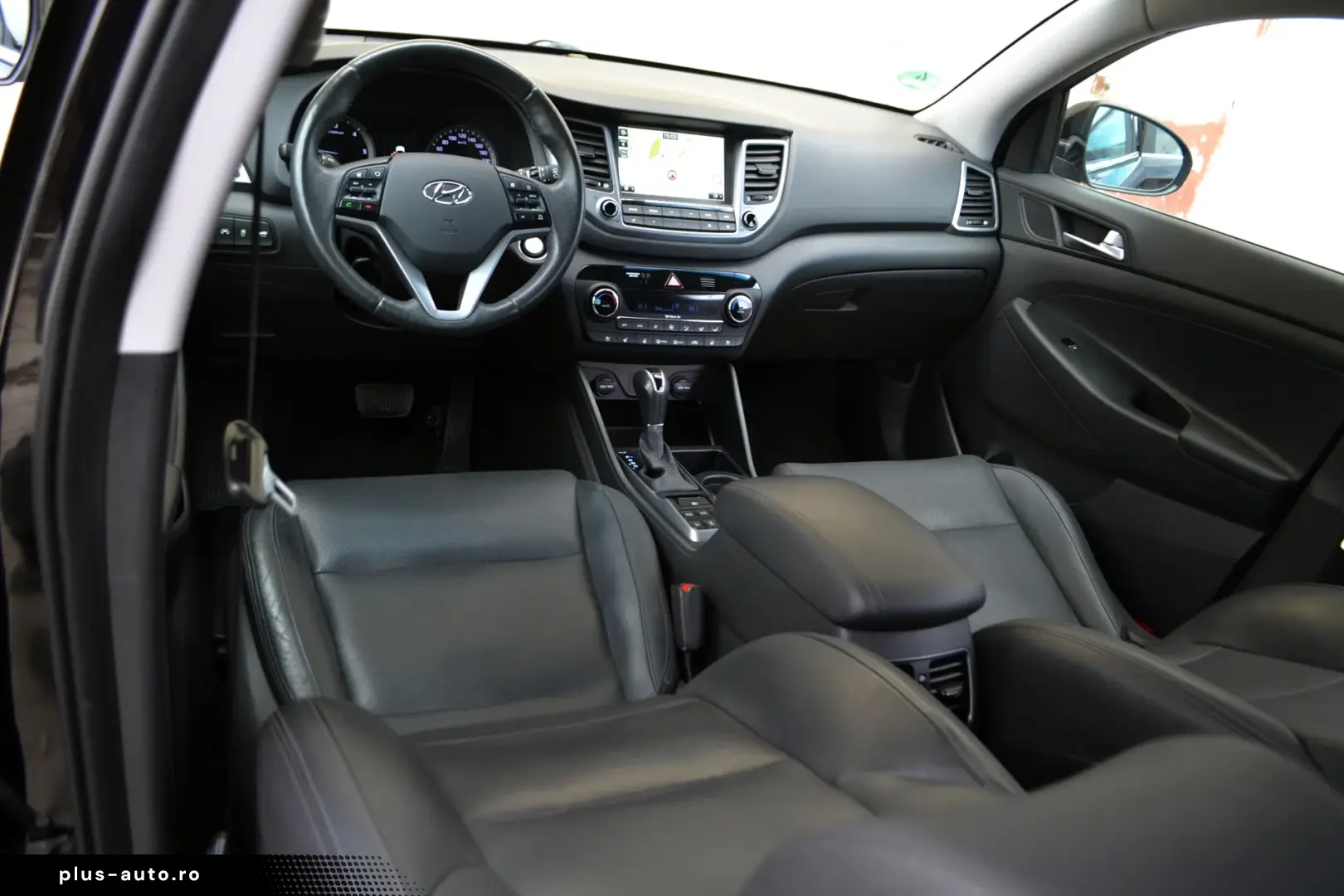 Hyundai Tucson 2.0 CRDI 4WD 6AT Premium