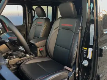 Jeep Wrangler Unlimited Rubicon Motor