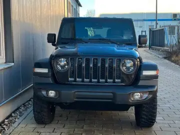 Jeep Wrangler Unlimited Rubicon Motor