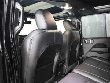 Jeep Wrangler Unlimited Sahara