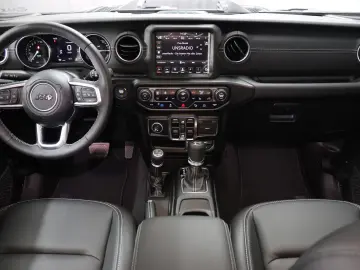 Jeep Wrangler Unlimited Sahara