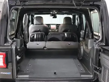 Jeep Wrangler Unlimited Sahara