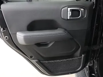 Jeep Wrangler Unlimited Sahara