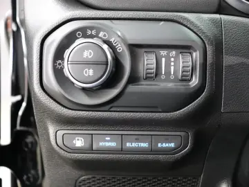 Jeep Wrangler Unlimited Sahara